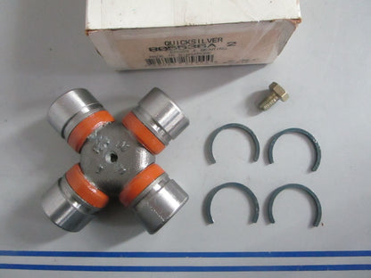 NEW OEM 805536A2 Mercury Quicksilver Cross & Bearing 0820
