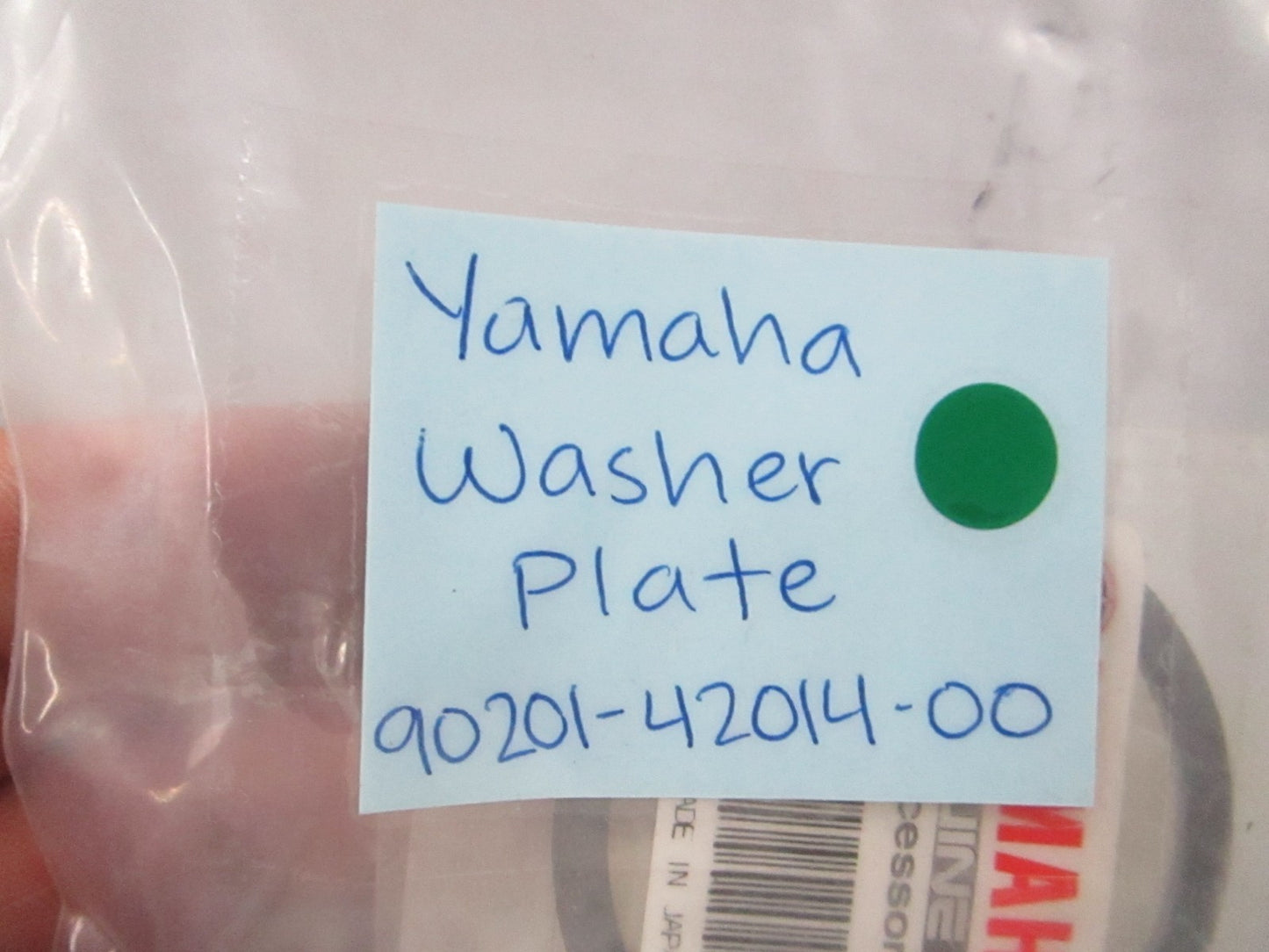 NEW OEM 90201-42014-00 Yamaha Washer Plate 0810