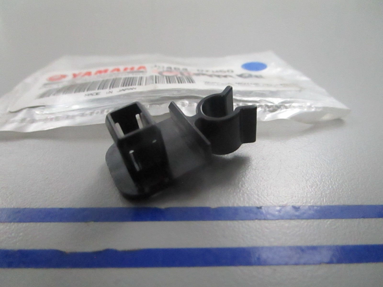 NEW OEM 90464-07M50 Yamaha Clamp 0810