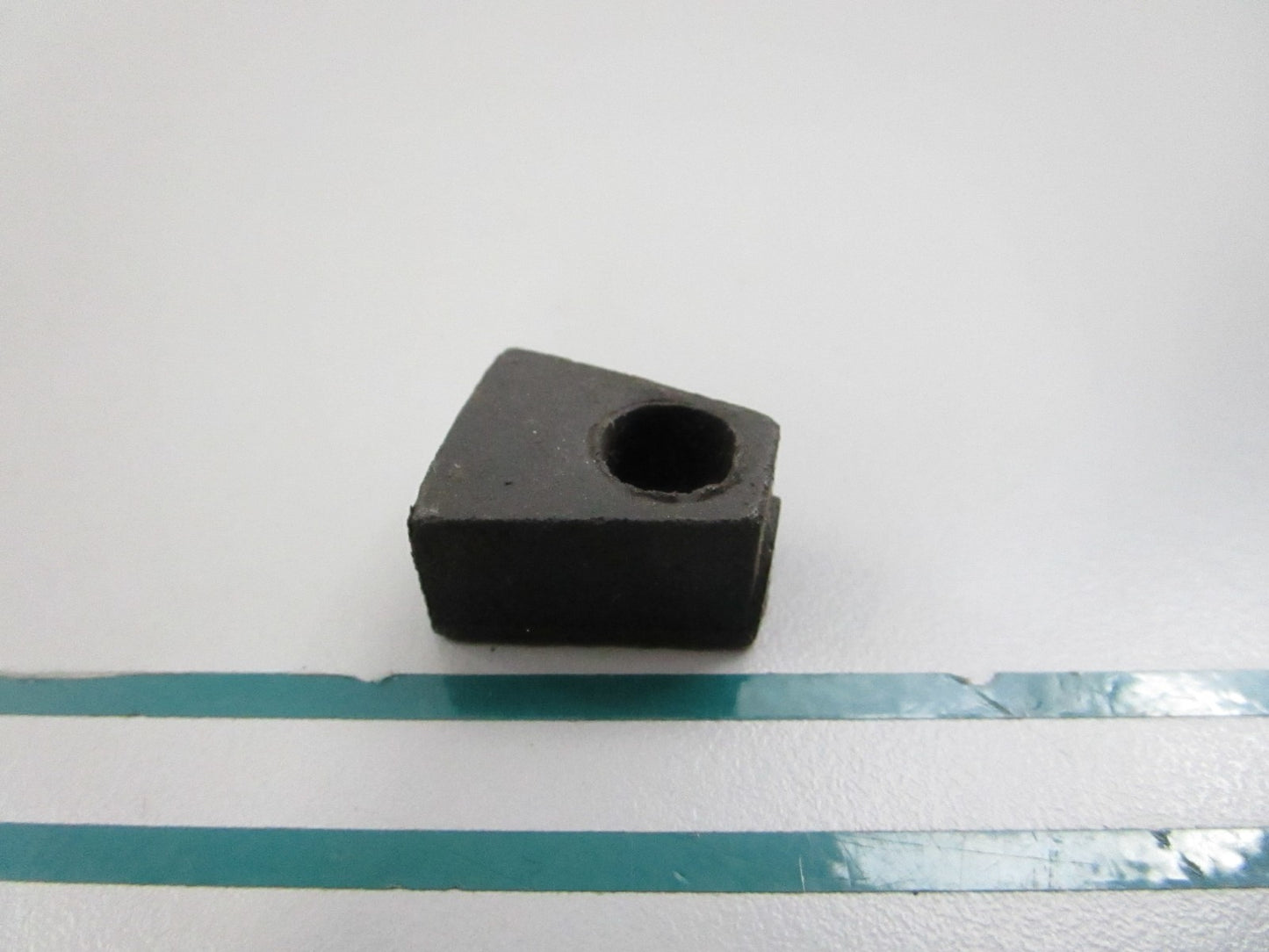 NEW OEM 300590 0300590 OMC Johnson Evinrude Seal 0810