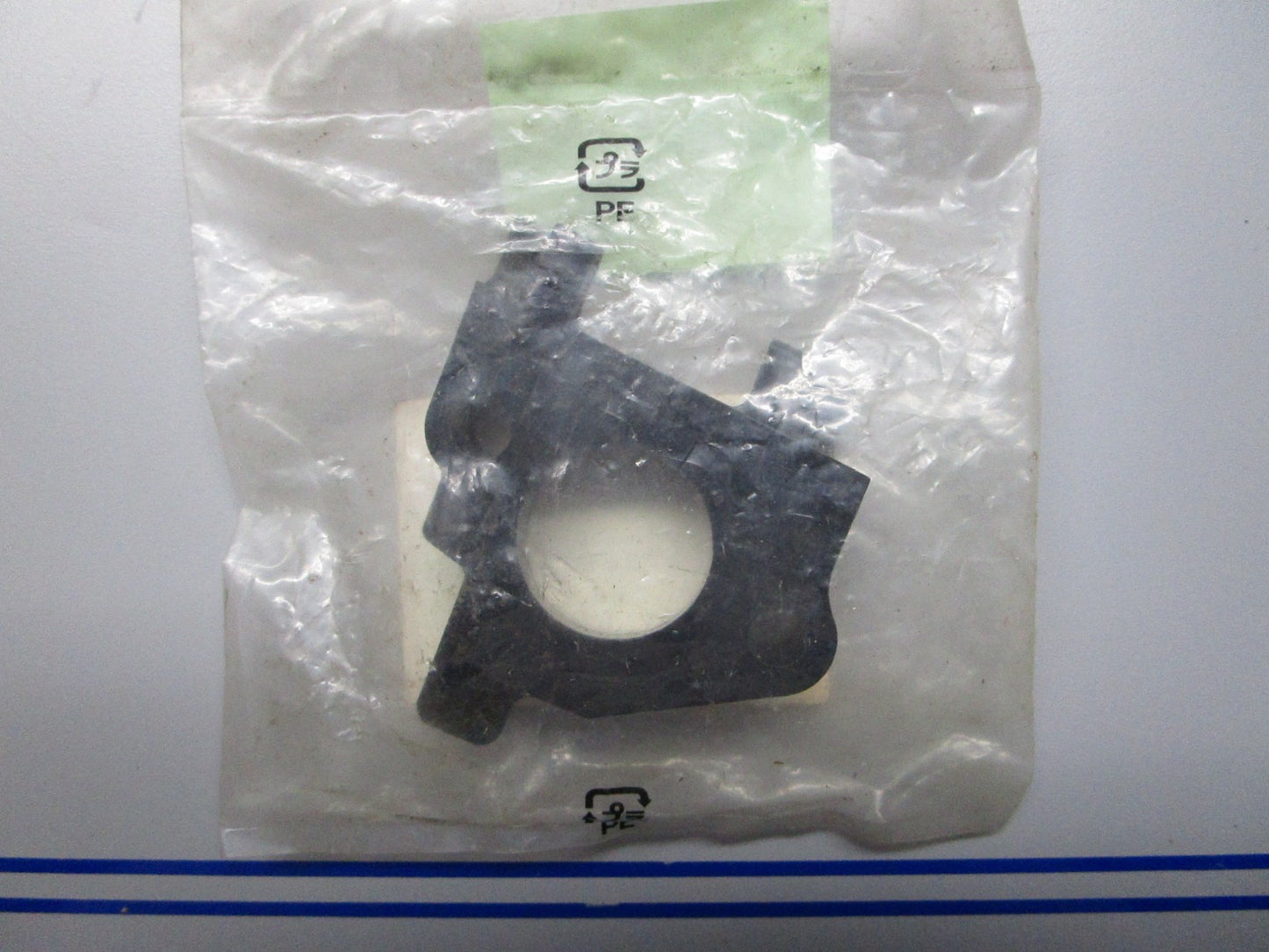 *NEW OEM* 0810 Honda Carburetor Insulator 16211-ZF6-000