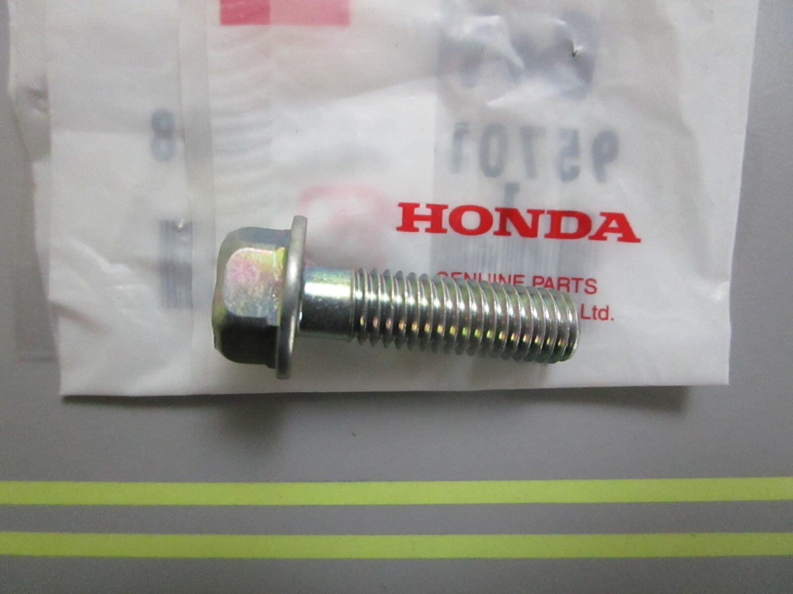 *NEW OEM* 0810 Honda Bolt 95701-0802808