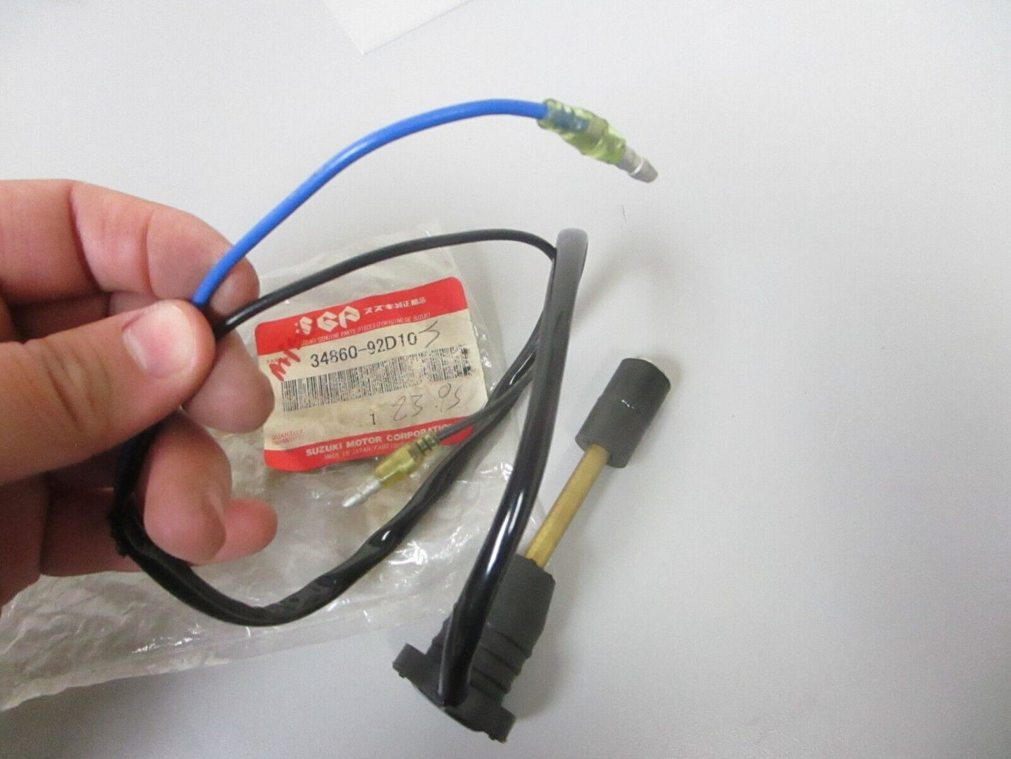 *NEW OEM* 0720 Suzuki 8hp 9.9hp 1988 - 1997 Oil Level Sensor 34860-92D10