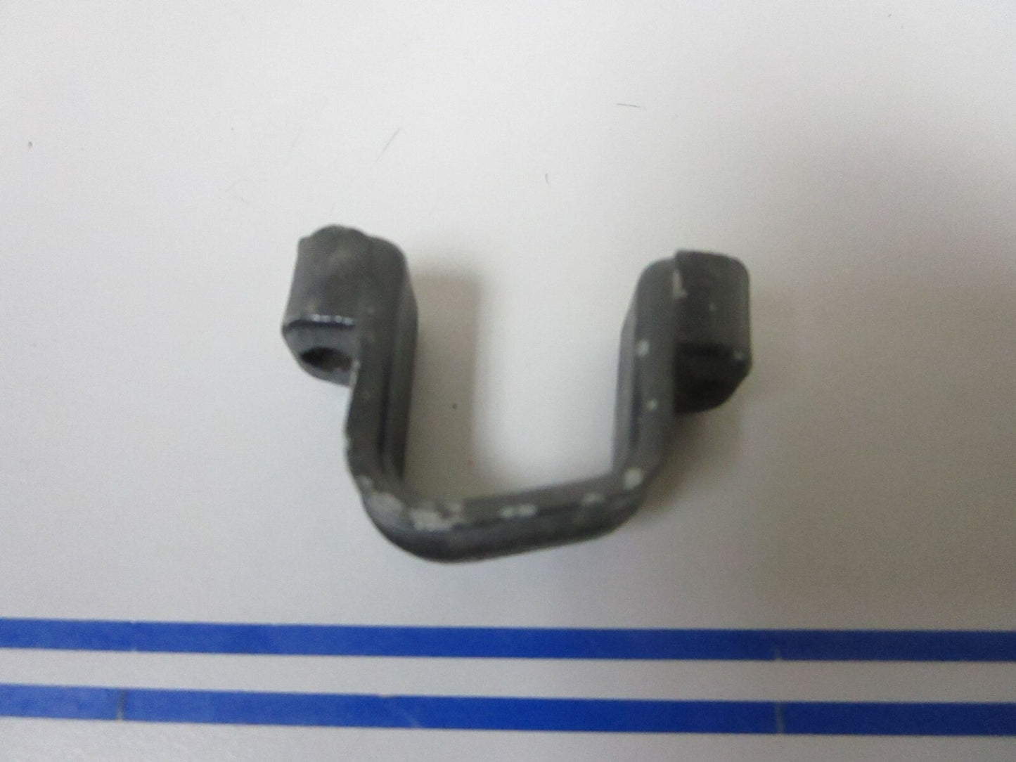 *NEW OEM* 0770 Mercury Quicksilver Retainer 99447