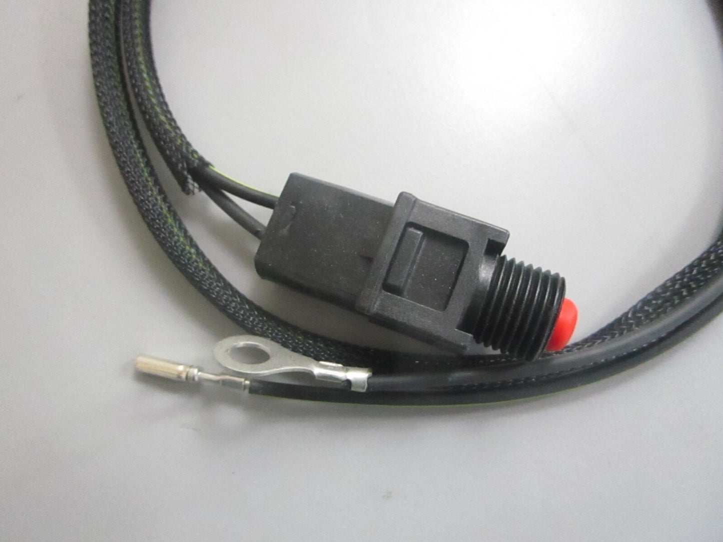 *NEW OEM* 0820 OMC Johnson Evinrude Stop Switch Ay 585024 0585024