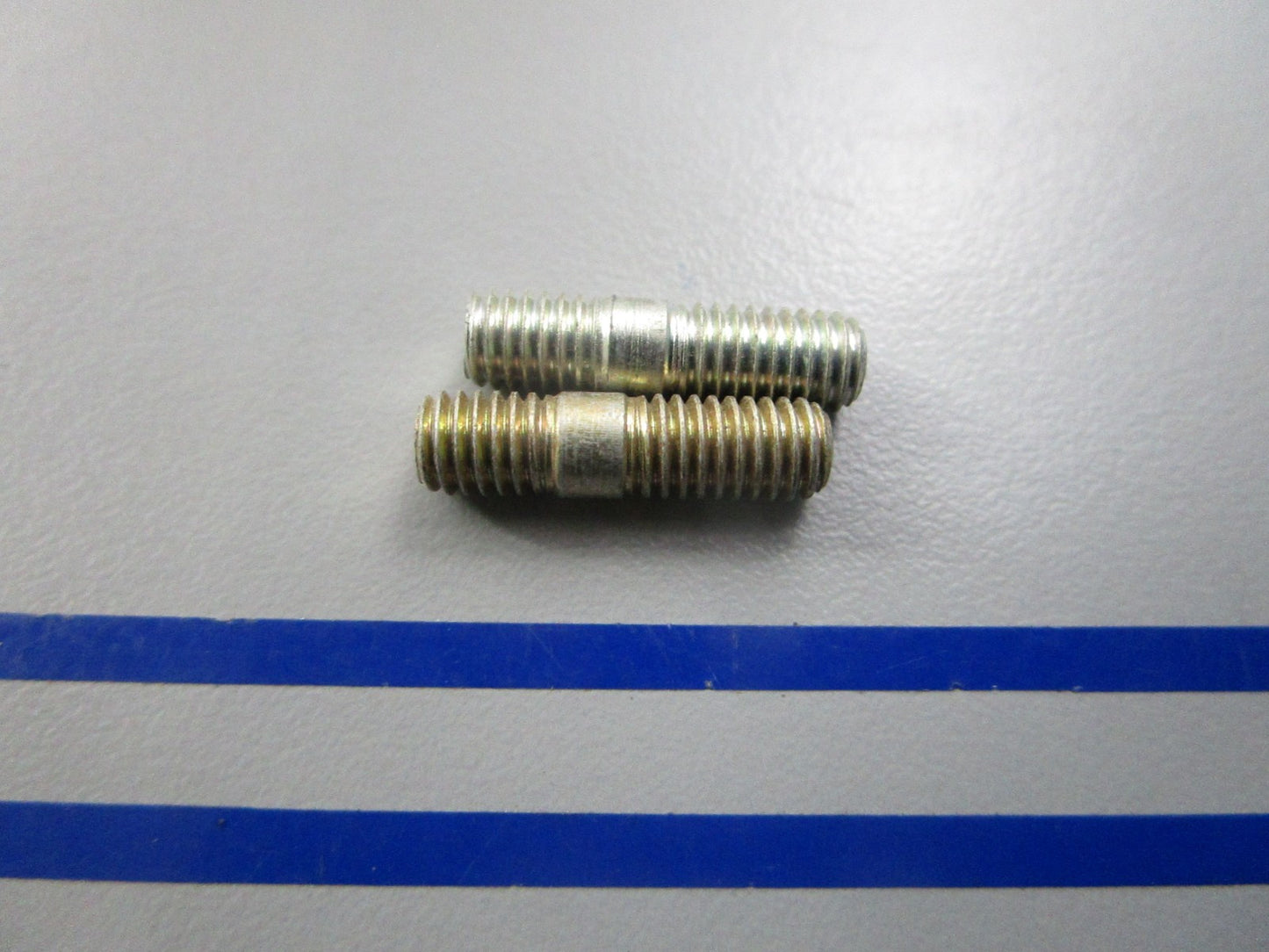 NEW OEM (LOT OF 2) 16-45715 Mercury Quicksilver Stud 0810