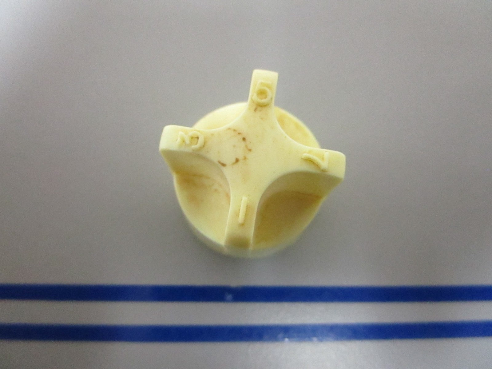 NEW OEM 205231 0205231 OMC Johnson Evinrude Adjustment Knob 0720