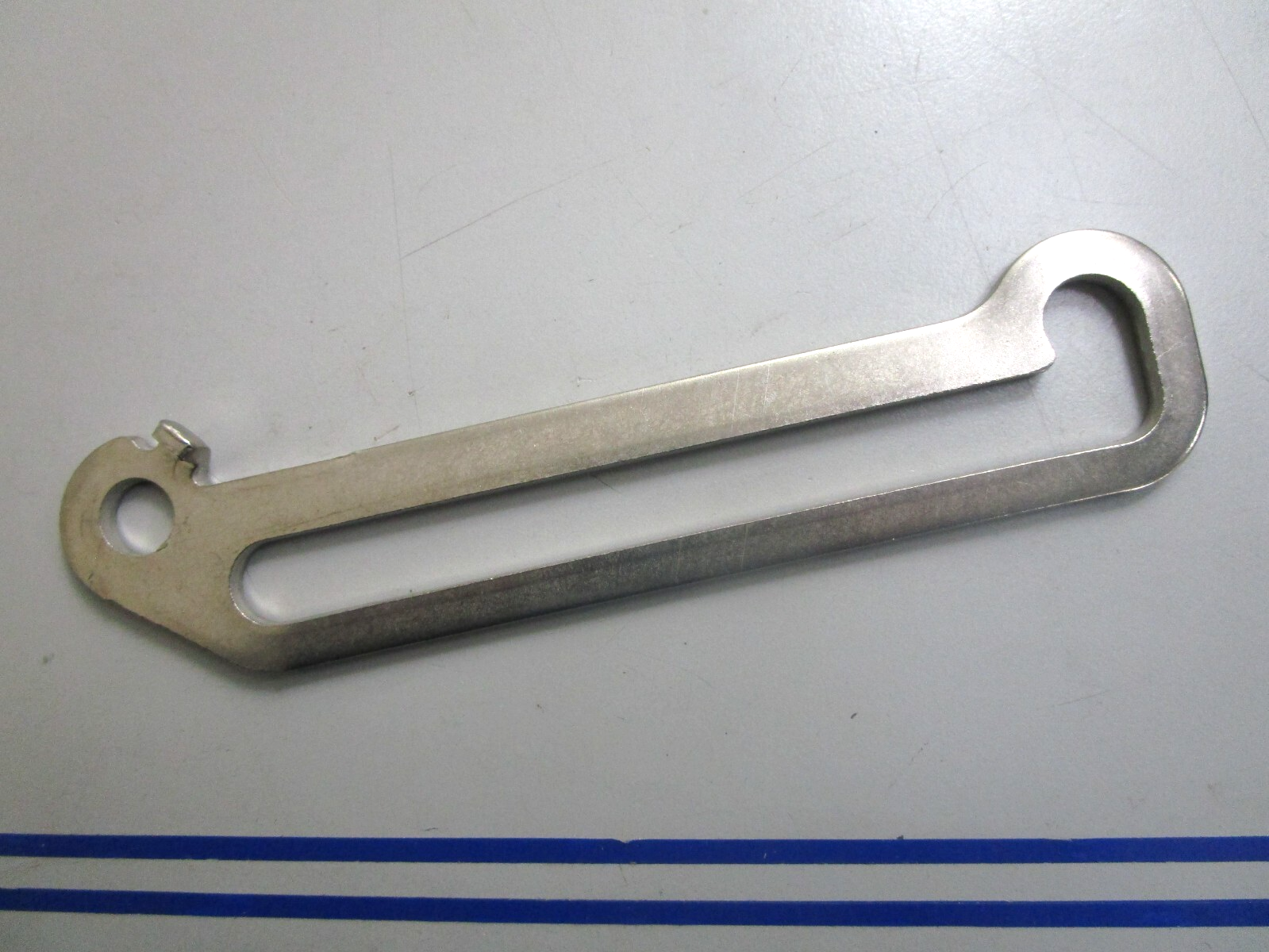 *NEW OEM* 0810 OMC Johnson Evinrude Tilt Lock 338563 0338563