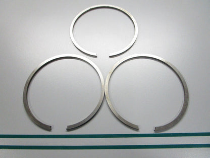 NEW OEM 378426 0378426 OMC Johnson Evinrude 3 Piston Ring Set 0810