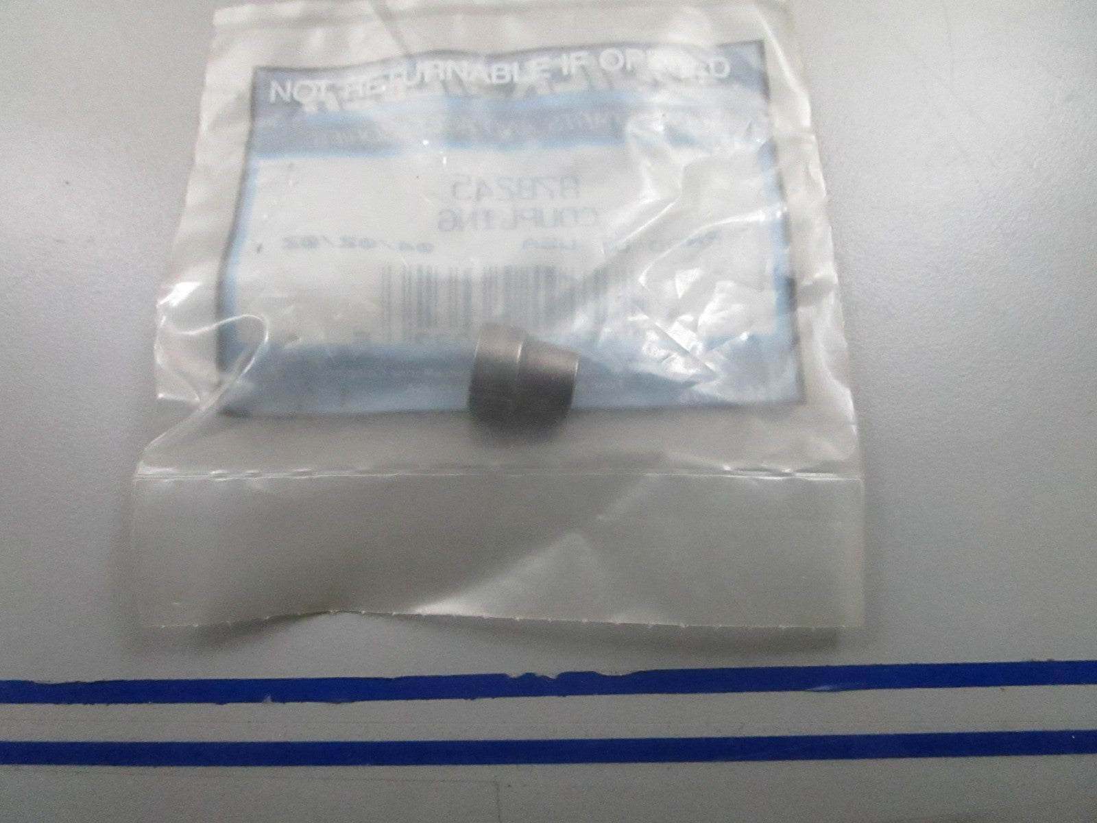 *NEW OEM* 0810 Mercury Quicksilver Coupling 878245