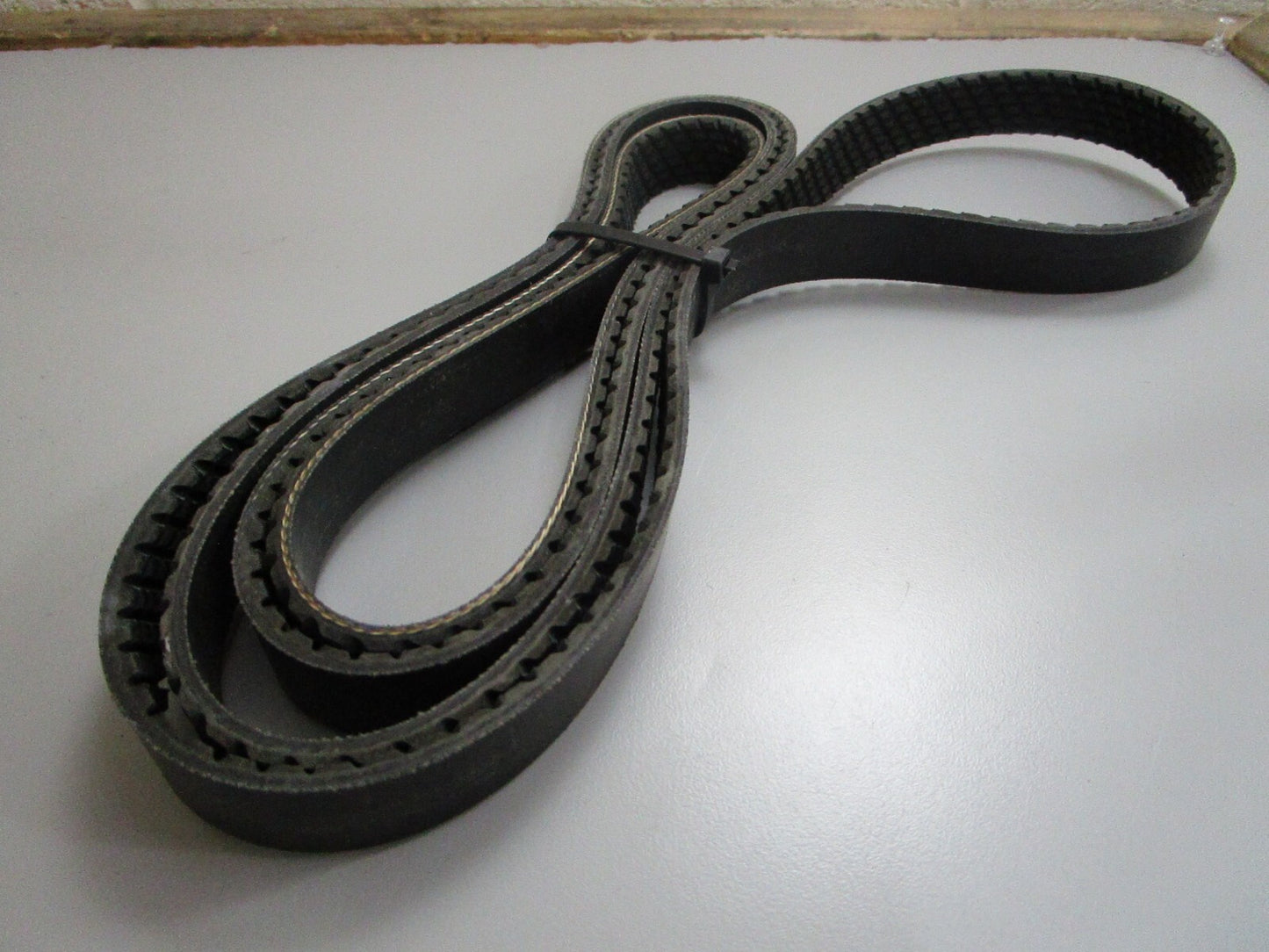 *NEW OEM* 0820 Volvo Penta Serpentine Belt 3862614