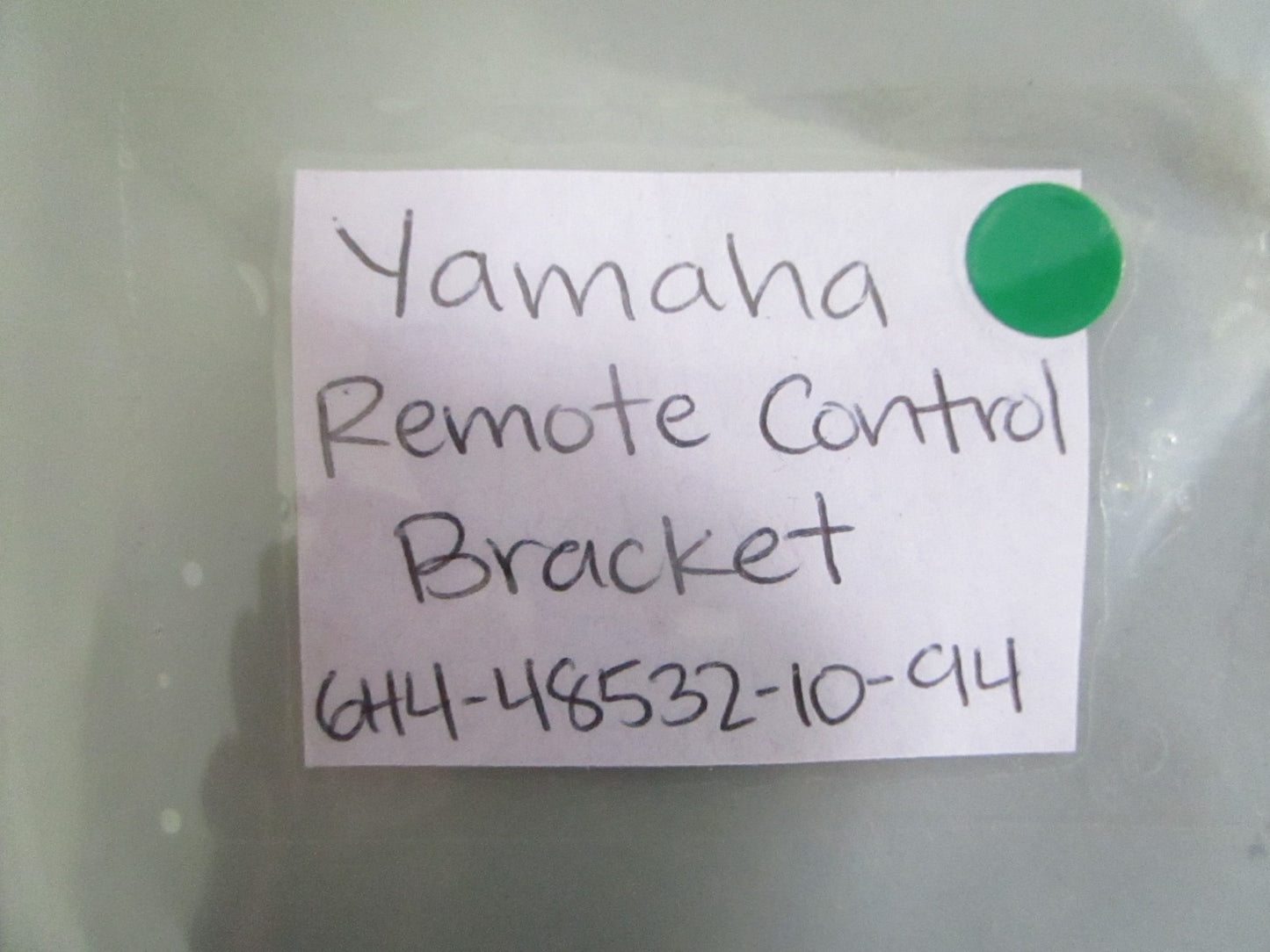 NEW OEM 6H4-48532-10-94 Yamaha Remote Control Bracket 0820