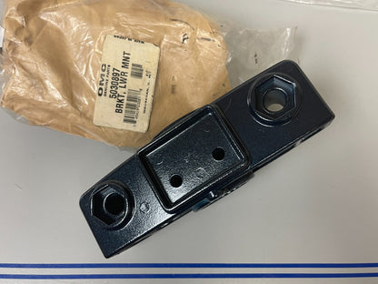 *NEW OEM* 0810 OMC Johnson Evinrude Lower Mount Bracket 5030897