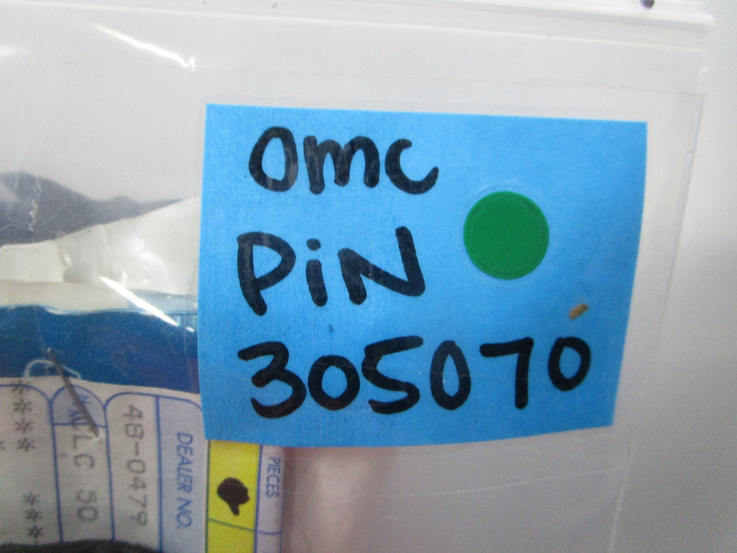 NEW OEM (LOT OF 4) 305070 0305070 OMC Johnson Evinrude Pin 0810
