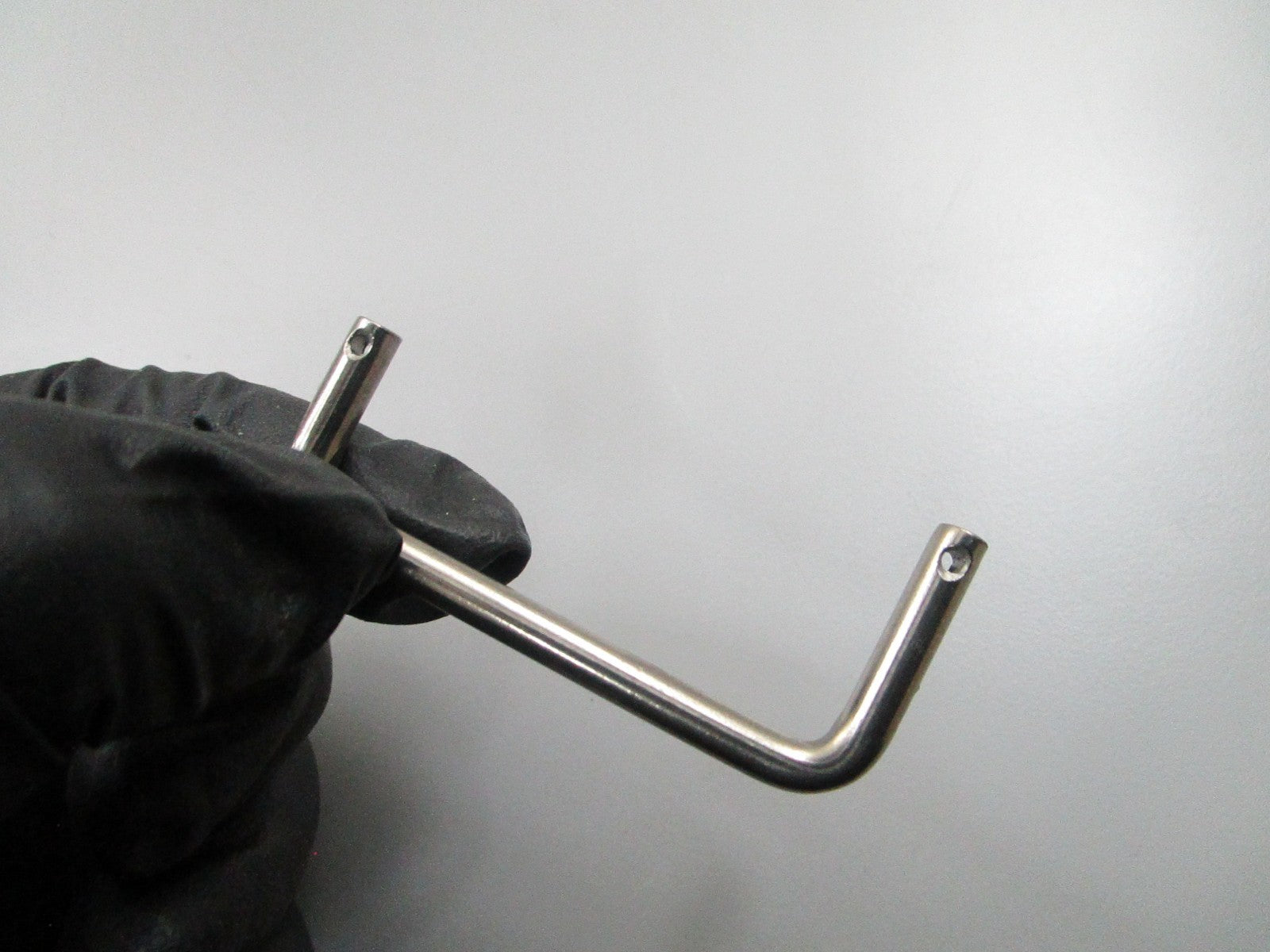 *NEW OEM* 0810 OMC Johnson Evinrude Cam Link 335326 0335326