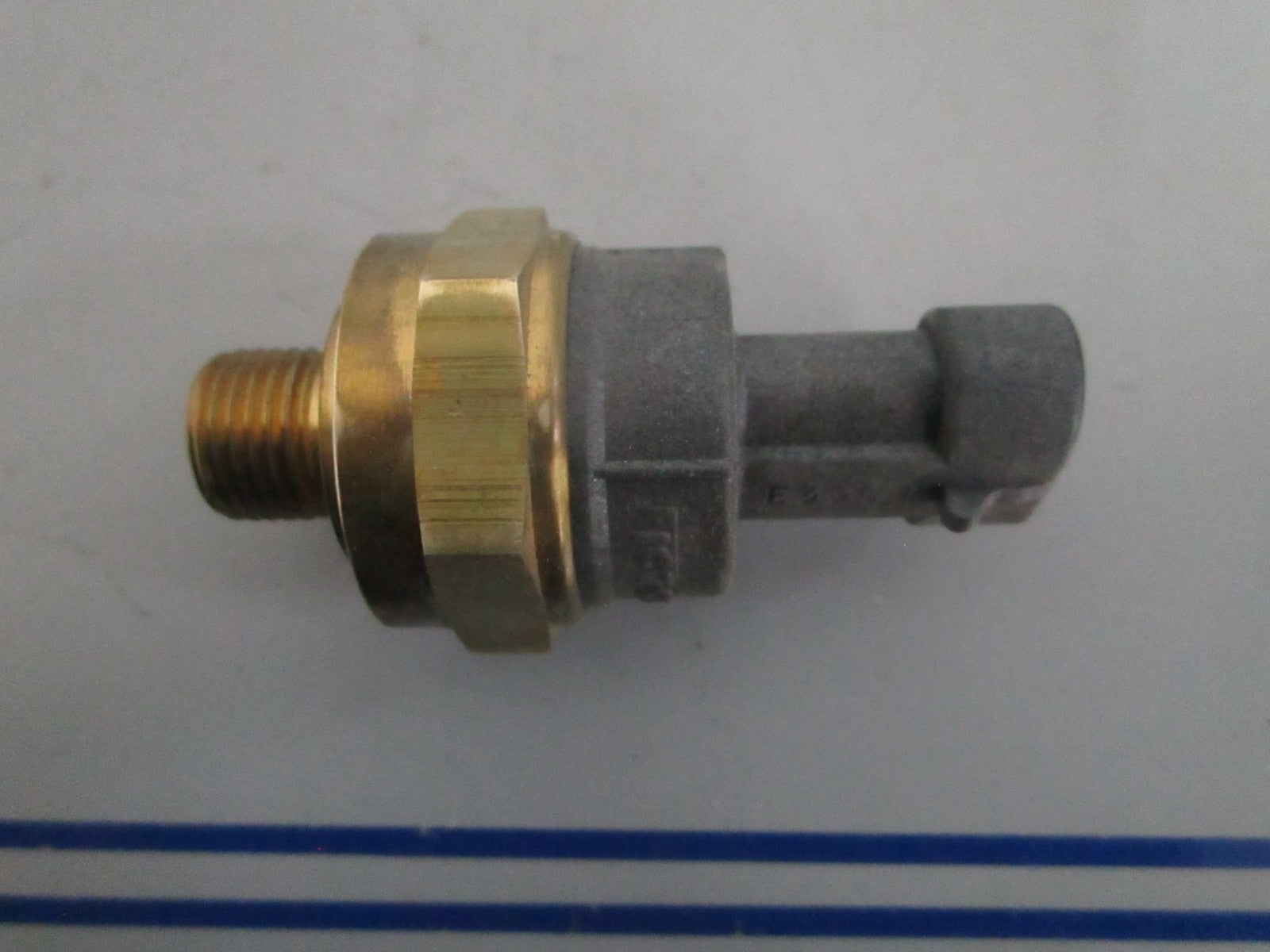 NEW OEM 3080407 Cummins Sensor 0820