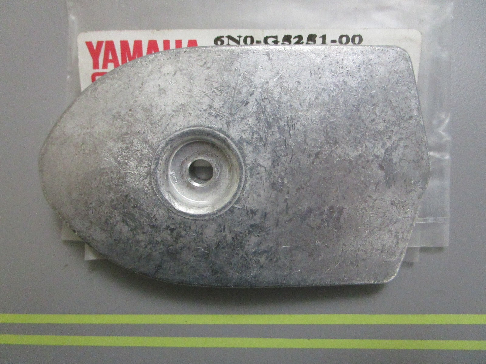 *NEW OEM* 0810 Yamaha Anode 6N0-G521-00-00