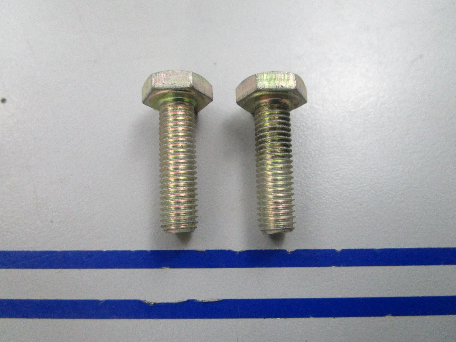 NEW OEM (LOT OF 2) 10-37612 Mercury Quicksilver Bolt Screw 0810