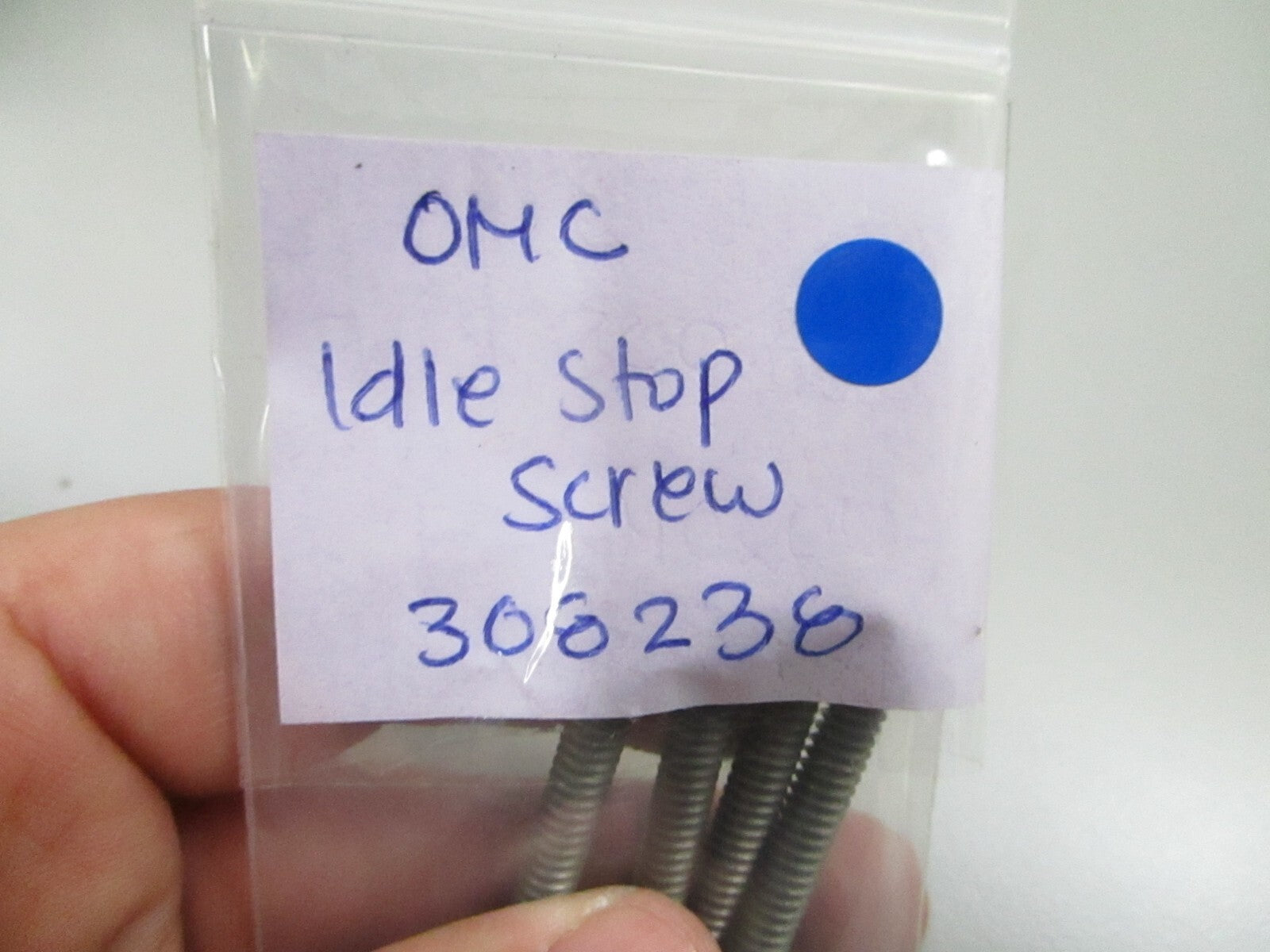 *NEW OEM* (LOT OF 2) 0810 OMC Johnson Evinrude Idle Stop Screw 308238 0308238