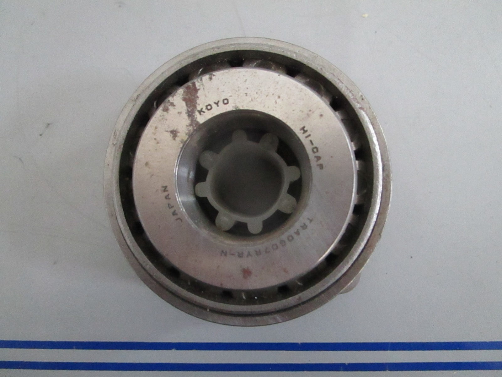 NEW OEM TRA0607RYR-N Koyo Tapered Roller Bearing 0820