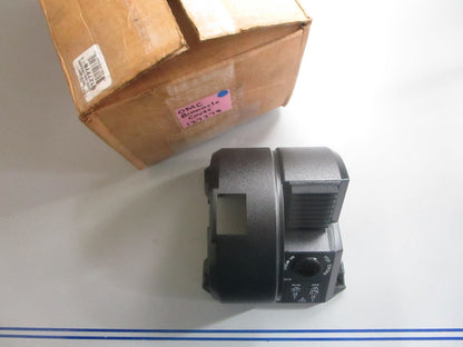 *NEW OEM* 0820 OMC Johnson Evinrude Binnacle Cover 127278 0127278