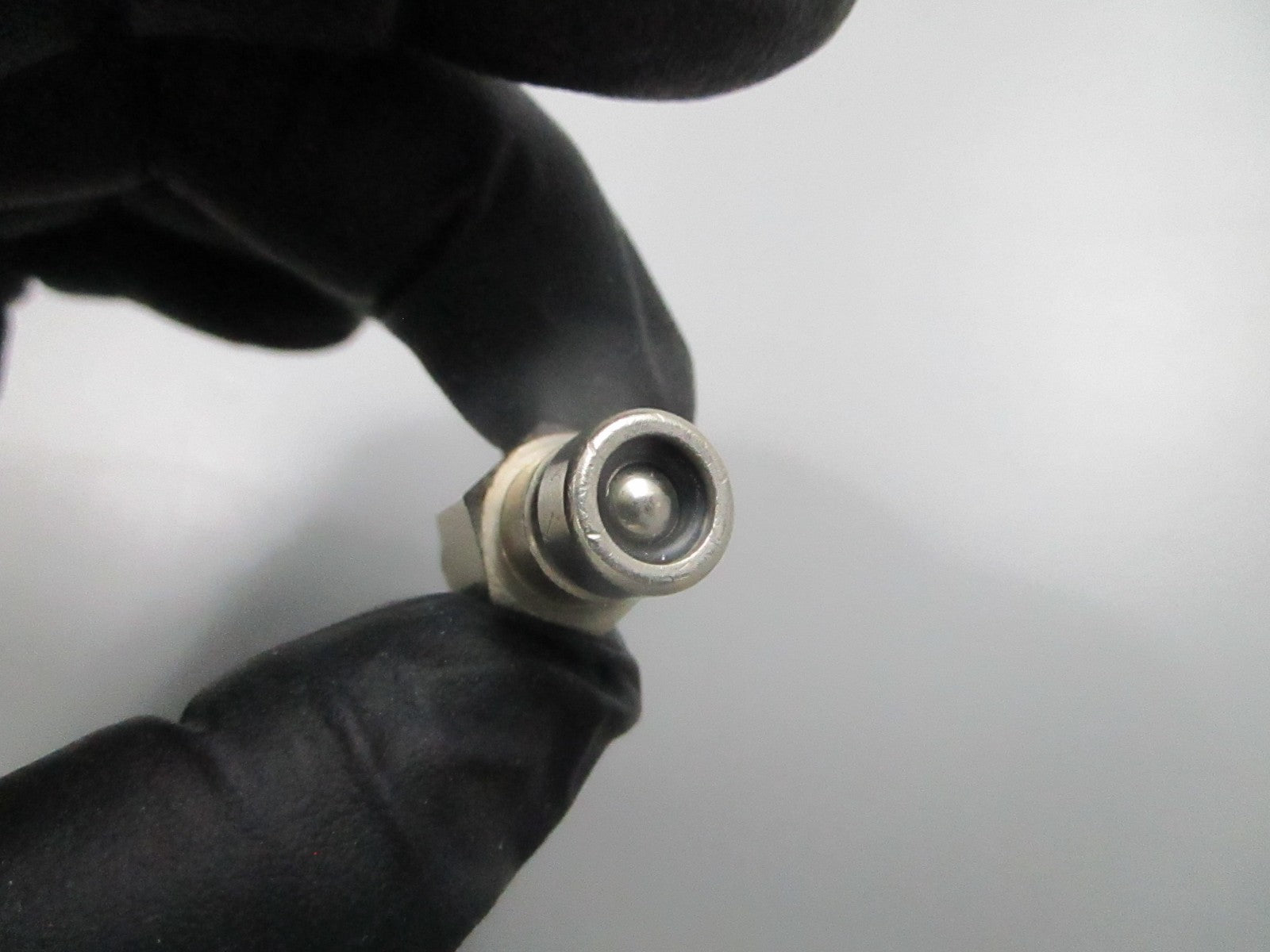 *NEW OEM* 0810 Suzuki Connector Plug 65720-98511