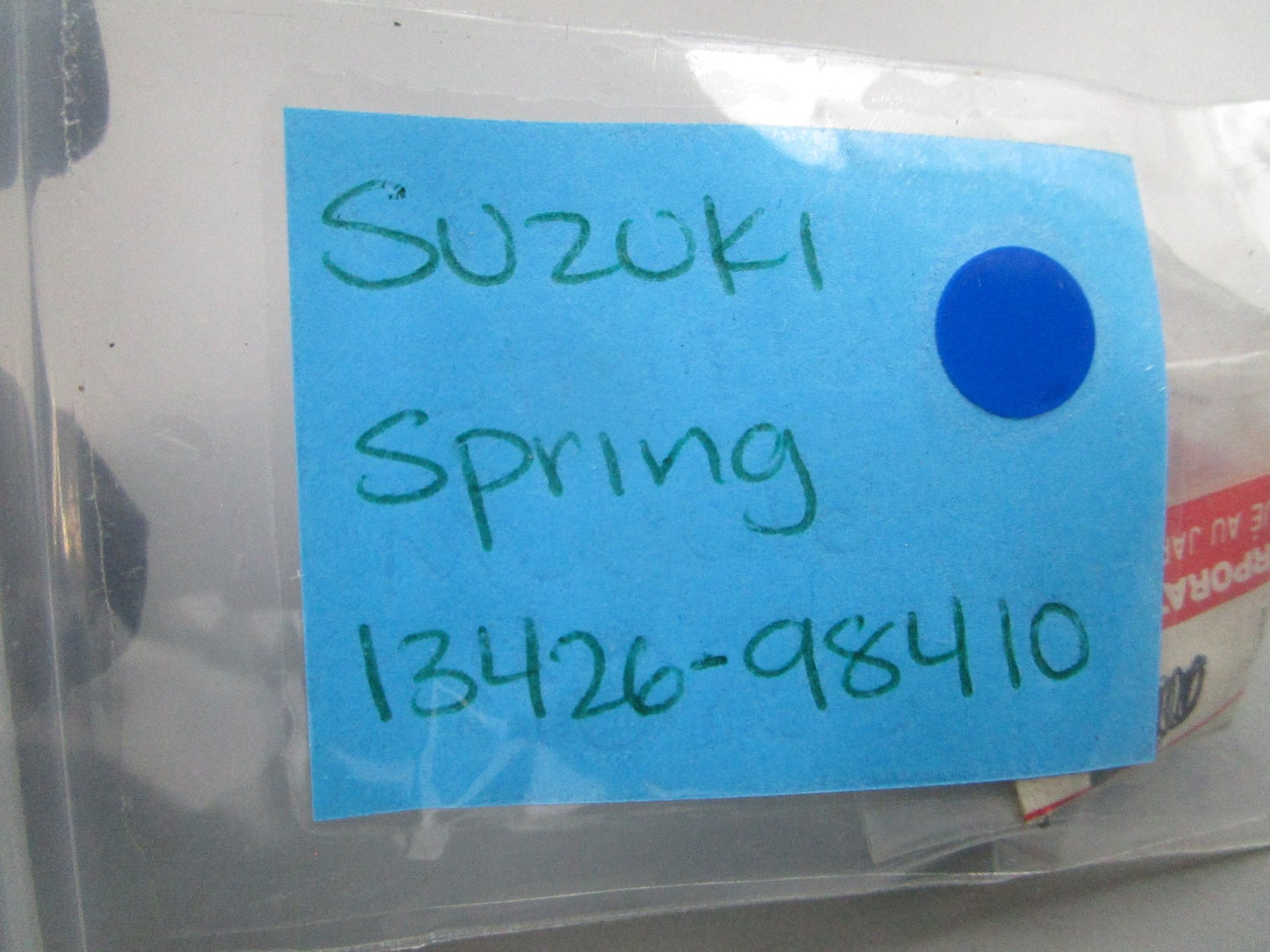 NEW OEM Suzuki 13426-98410 Spring 0810
