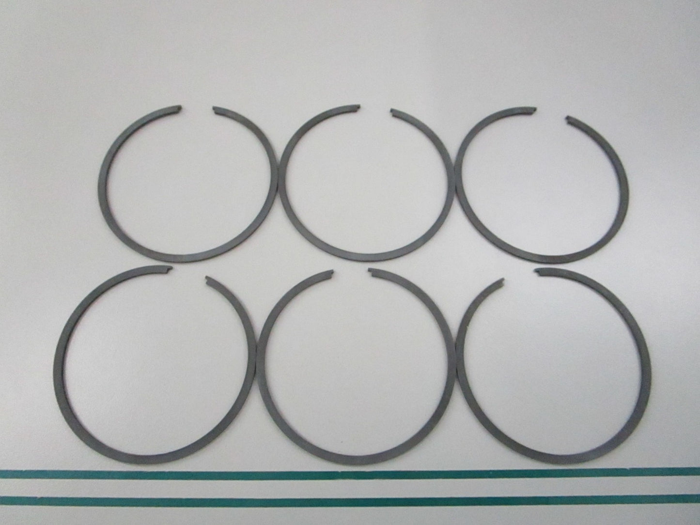 NEW OEM 39-78816A12 Mercury Quicksilver 6 Piston Ring Set 0810