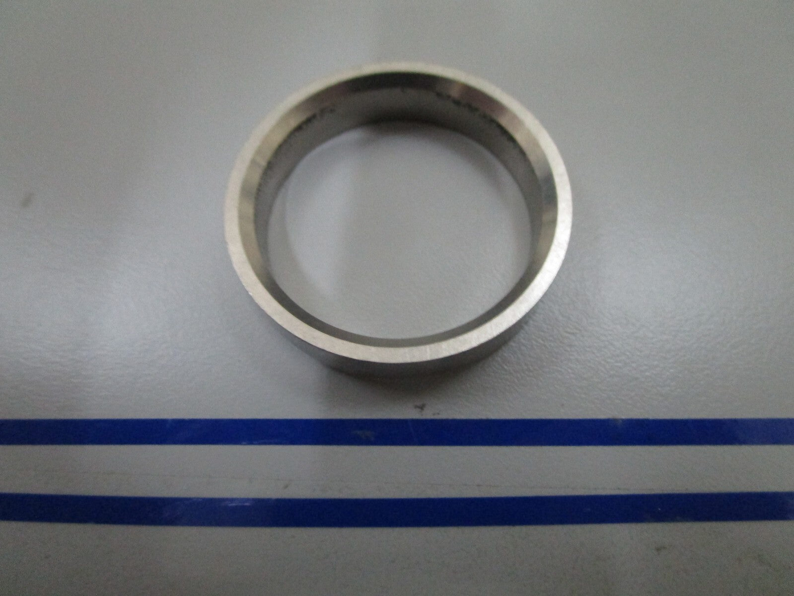 *NEW OEM* 0810 Volvo Penta 5.0 5.8 Exhaust Valve Insert 3853030