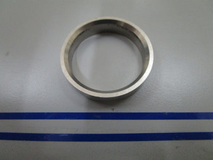 *NEW OEM* 0810 Volvo Penta 5.0 5.8 Exhaust Valve Insert 3853030