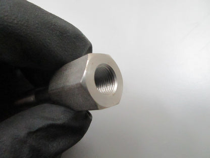 *NEW OEM* 0810 Volvo Penta Nipple 851042