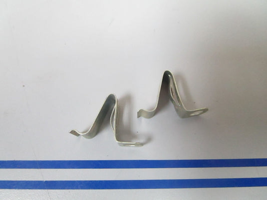 *NEW OEM* (LOT OF 2) 0810 OMC Johnson Evinrude Spring 510325 0510325