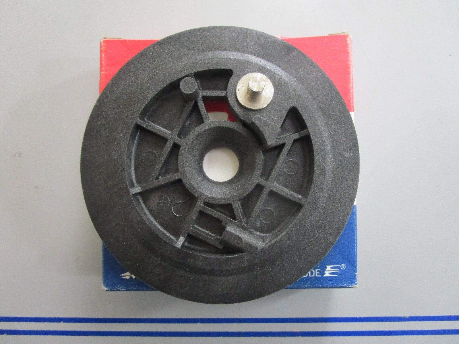 *NEW OEM* 0820 OMC Johnson Evinrude Pulley & Pin Ay 396854 0396854