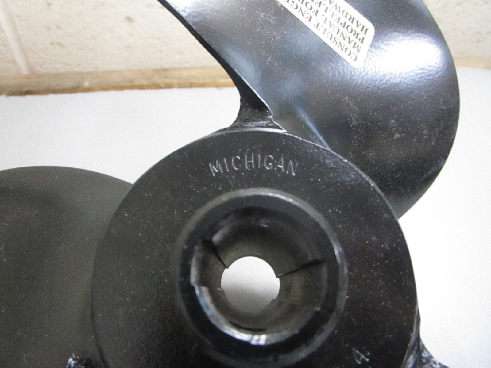*NEW* 0820 Michigan 60- 90 HP 10.125 × 11 Propeller 012044