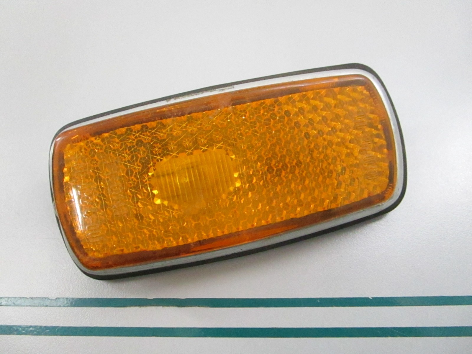 NEW OEM 0008260541 Mercedes-Benz Left Rear Lens 0810