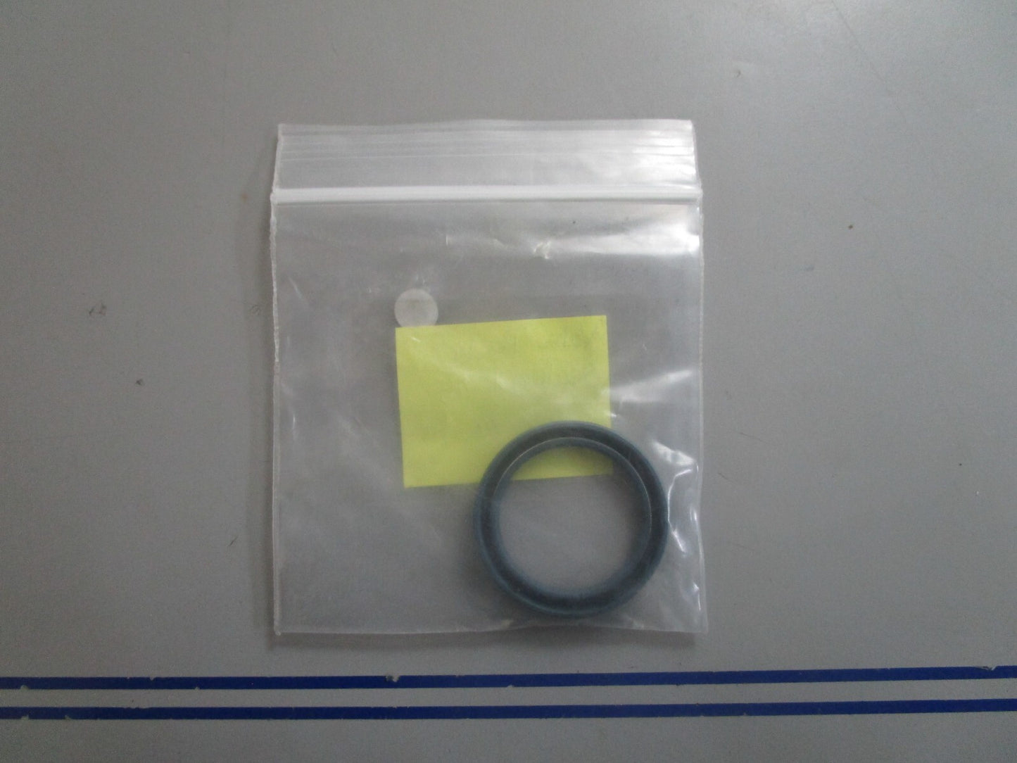 *NEW OEM* 0810 Volvo Penta Sealing Ring 3842288