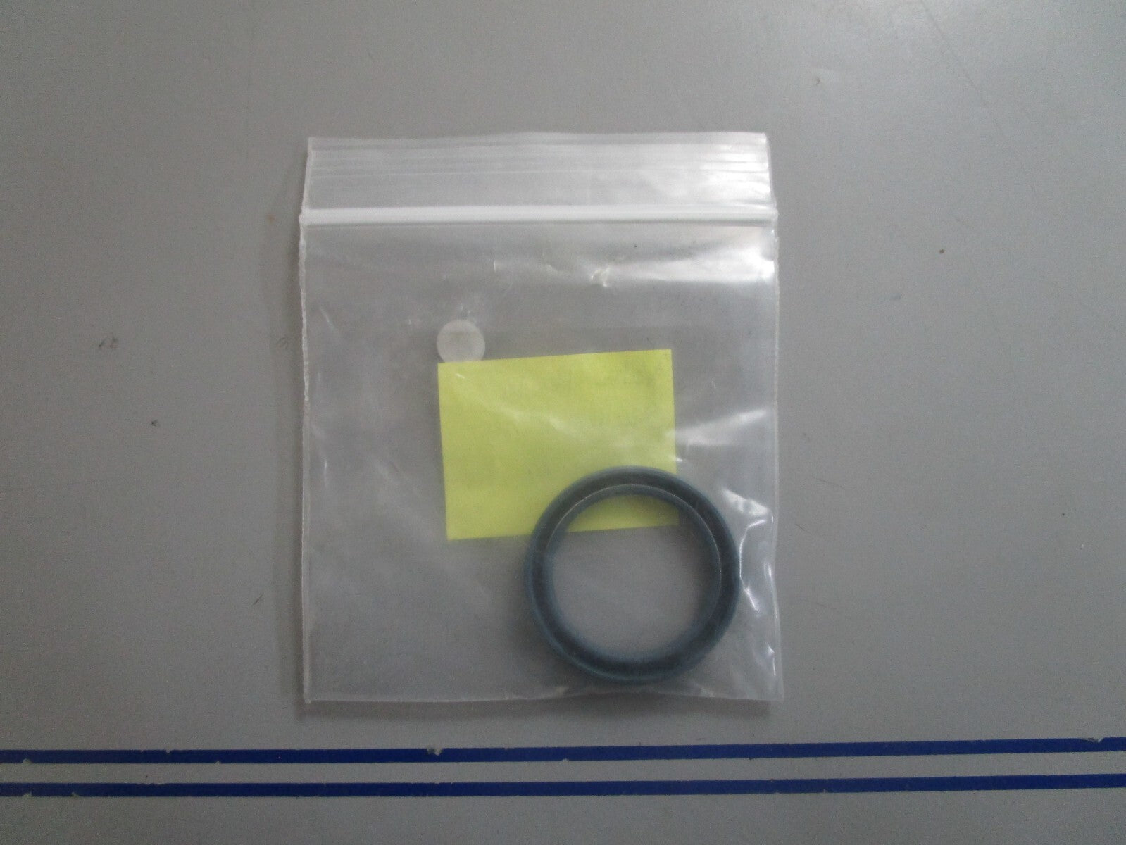 *NEW OEM* 0810 Volvo Penta Sealing Ring 3842288
