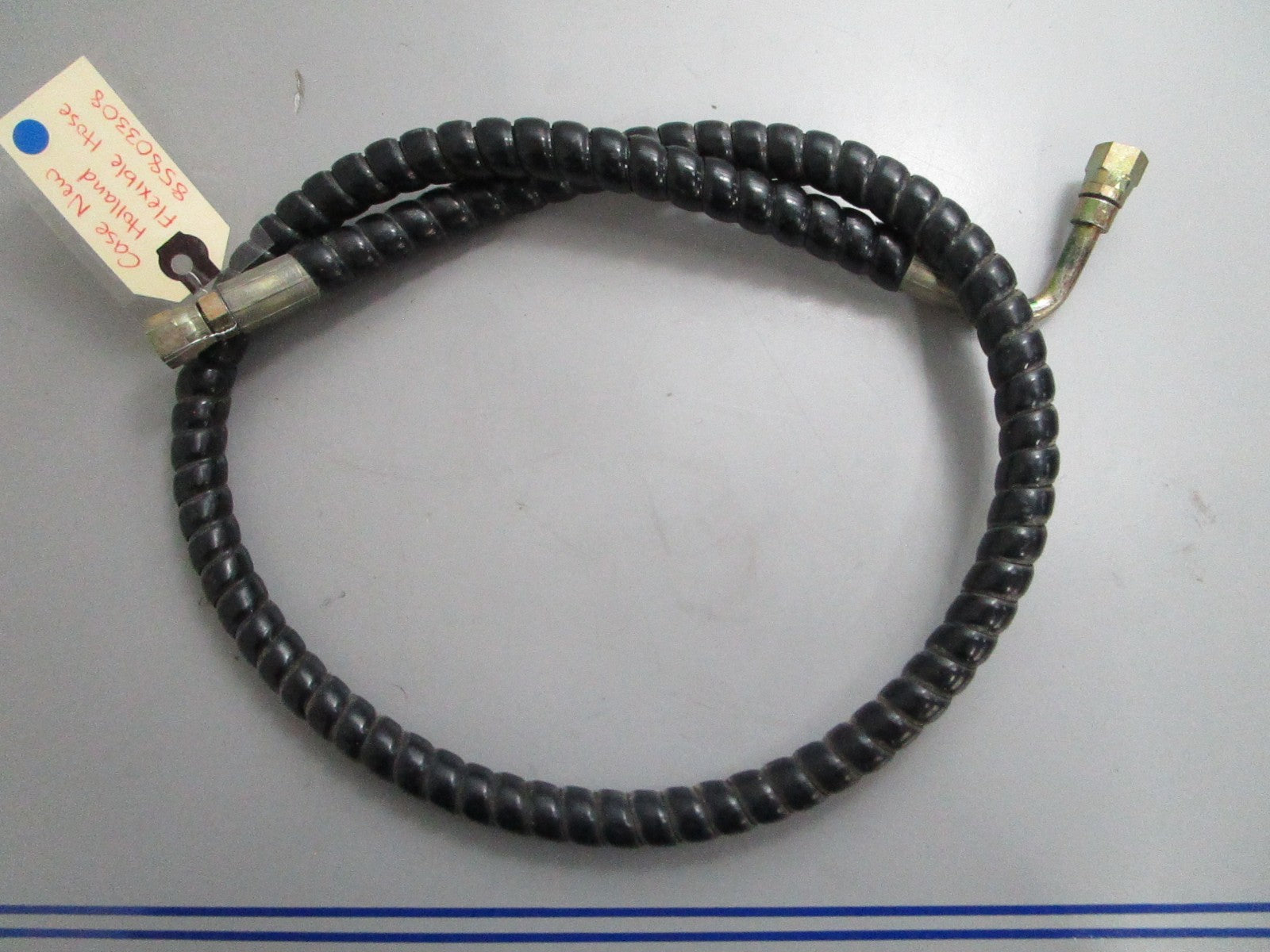 *NEW OEM* 0820 Case New Holland Flexible Hose 85803308