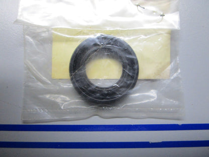 *NEW OEM* 0810 Suzuki Seal 09282-17006