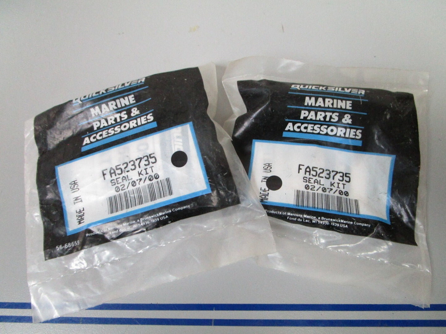 *NEW OEM* (LOT OF 2) 0810 Mercury Quicksilver Seal Kit FA523735