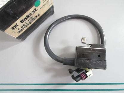 NEW OEM 6661150 Bobcat Switch Assy 0820