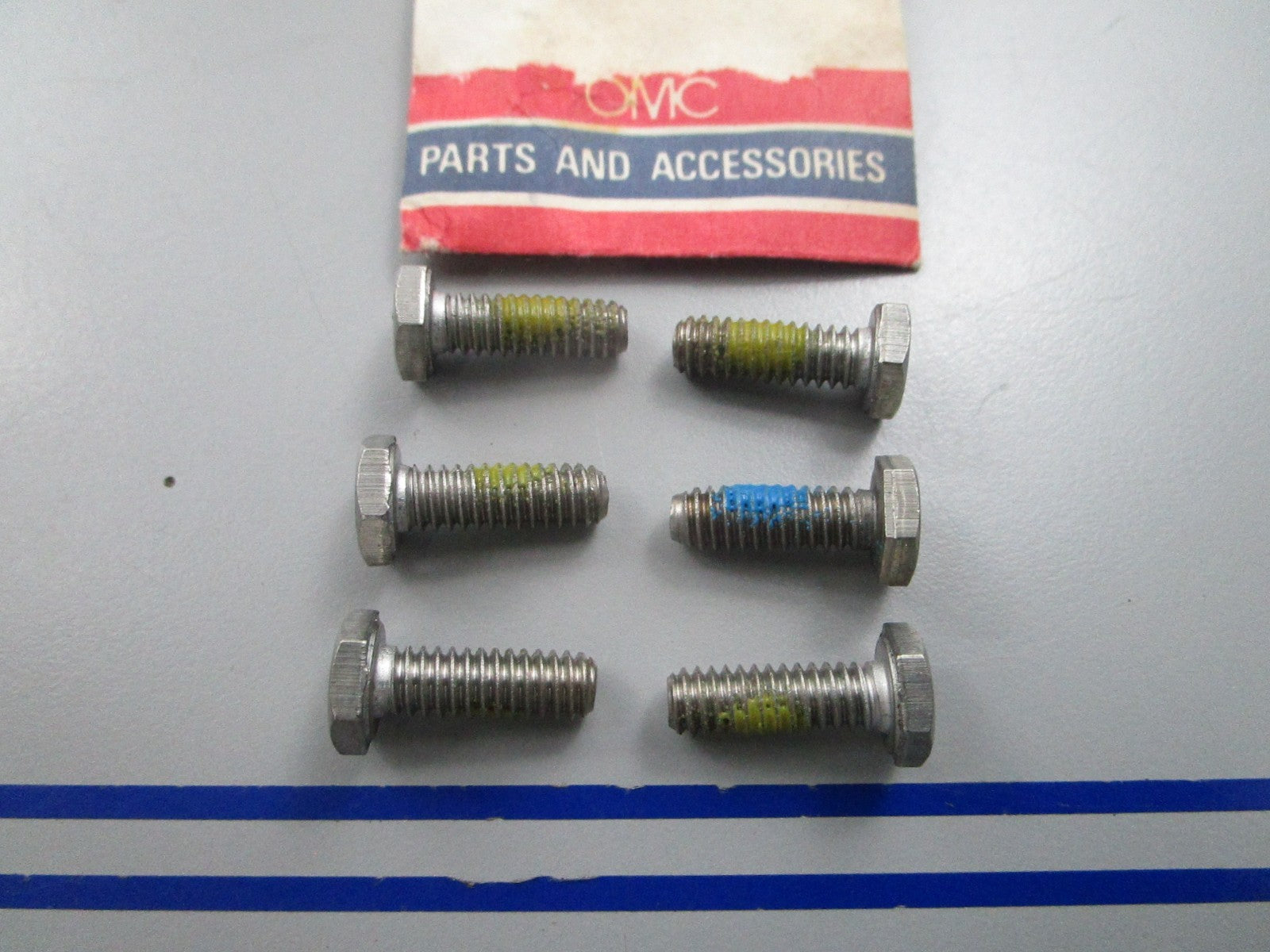 NEW OEM (LOT OF 6) 123290 0123290 OMC Johnson Evinrude Screw 0810