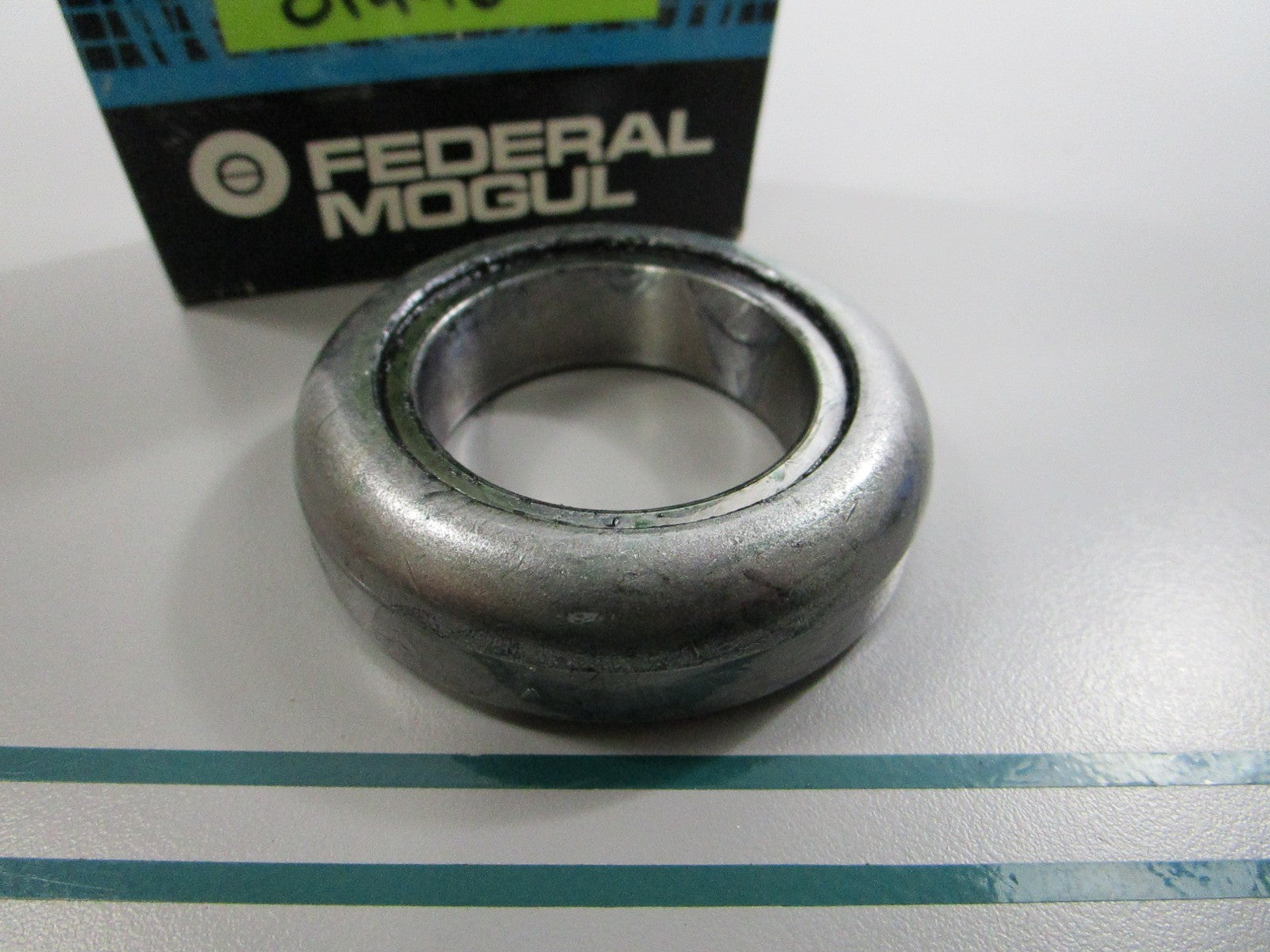NEW OEM 01496 Federal Mogul BCA Bearing 0810