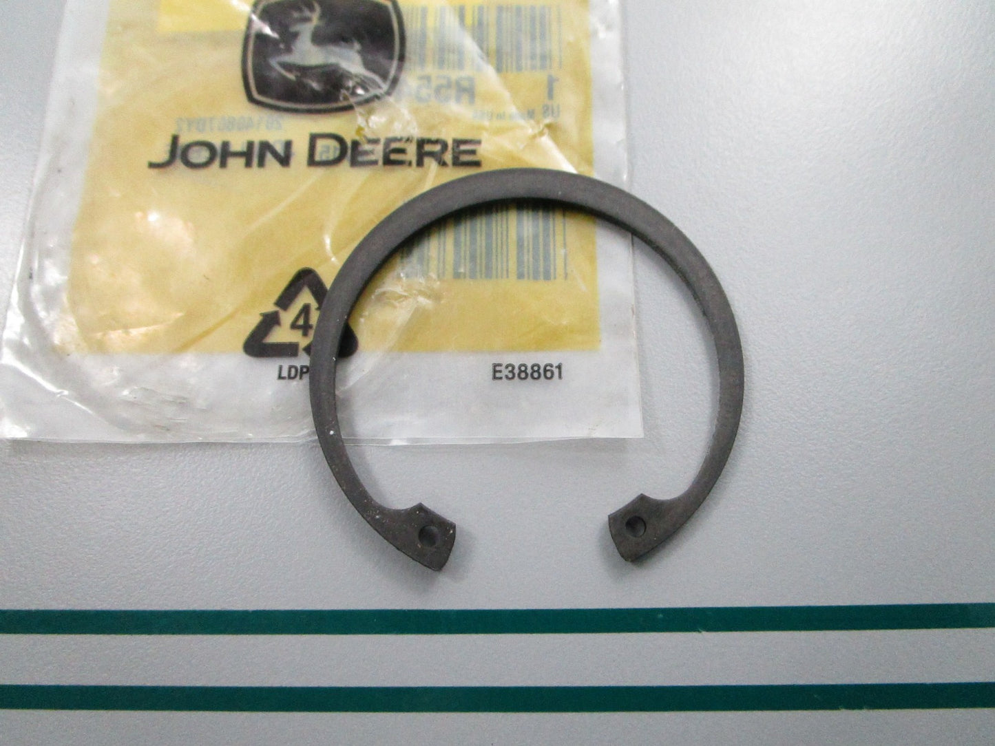 NEW OEM R55408 John Deere Axle Wear Ring 0810