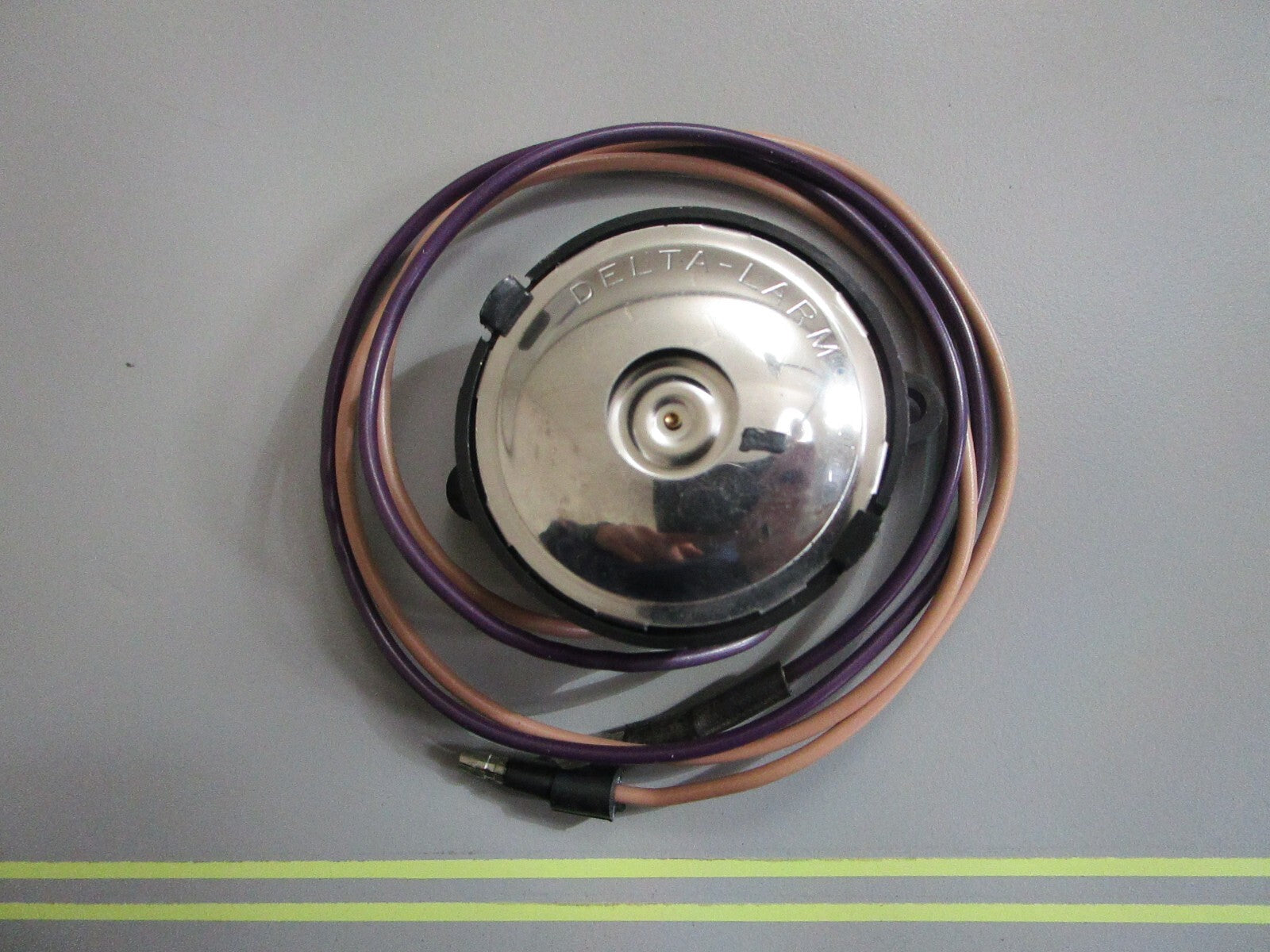 *NEW OEM* 0820 Mercury Quicksilver Horn Assy 68878A6