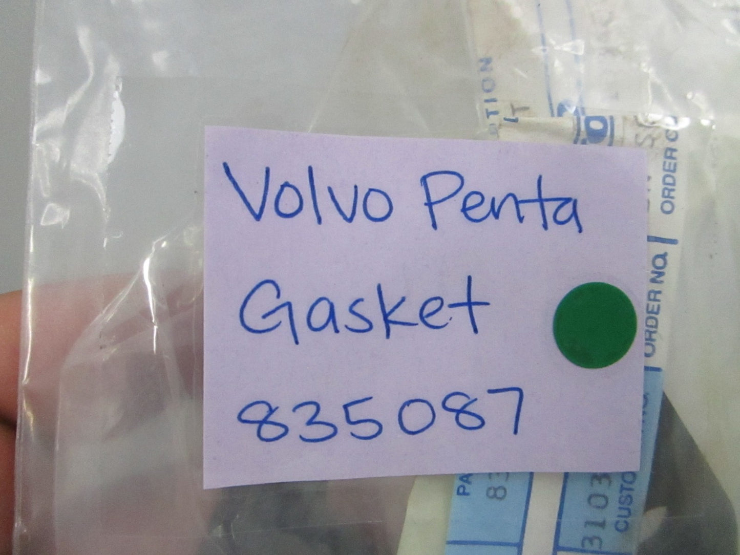 NEW OEM (LOT OF 4) 835087 Volvo Penta Gasket 0810