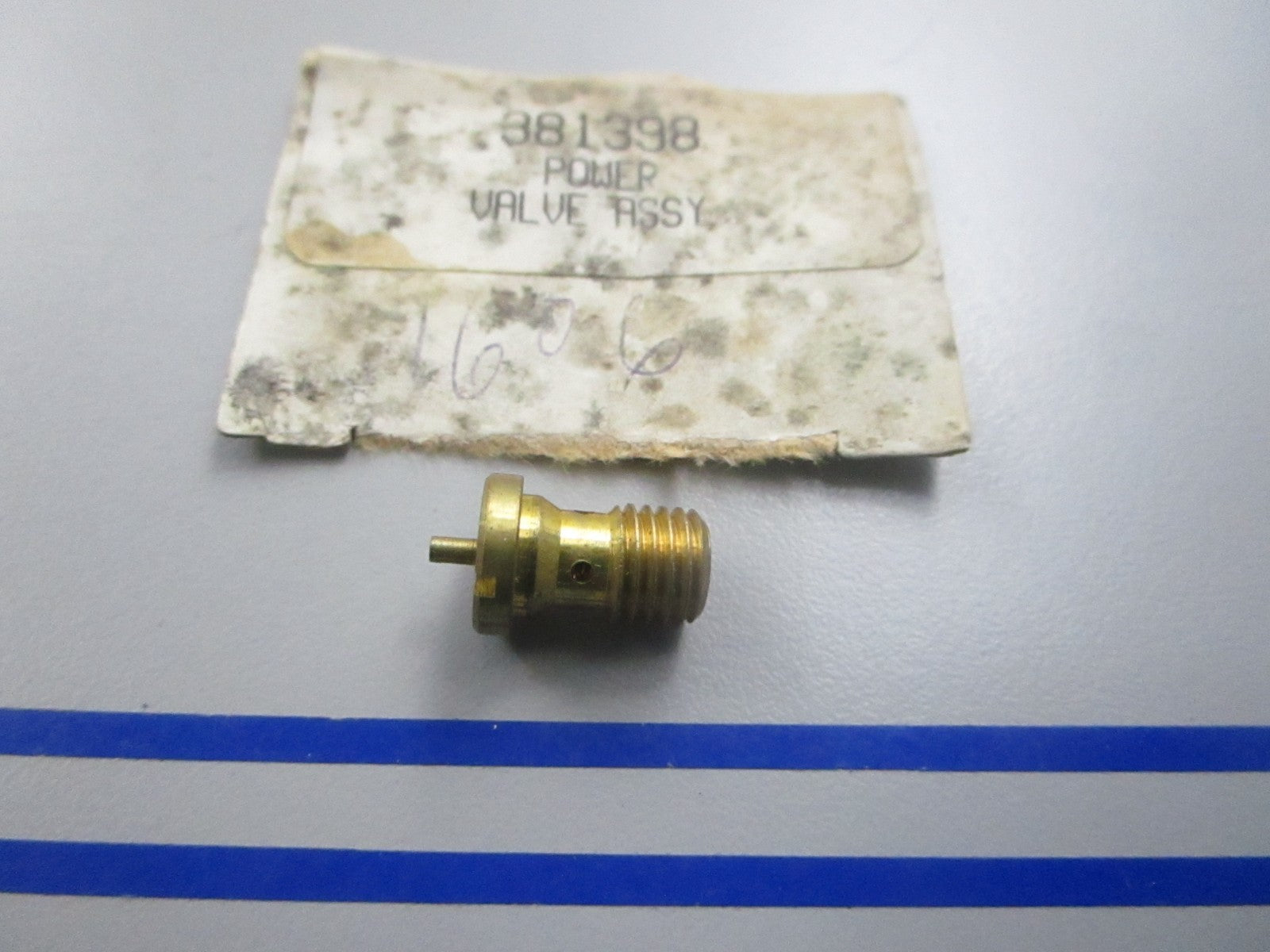 NEW OEM 381398 0381398 OMC Johnson Evinrude Power Valve Assembly 0810