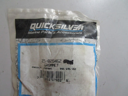 *NEW OEM* 0810 Mercury Quicksilver Grommet 25-828462