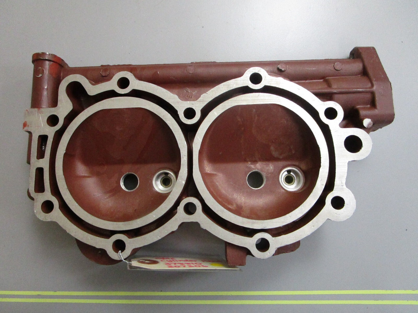 *NEW OEM* 0820 OMC Johnson Evinrude Cylinder Head 378810 307306 0378810 0307306