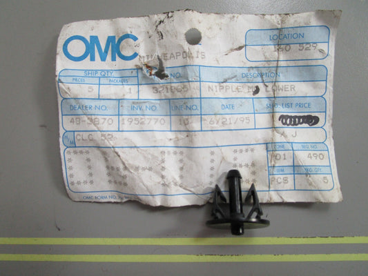 *NEW OEM* 0810 OMC Johnson Evinrude Lower Mount Cover Nipple 321885 0321885